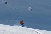 Off-piste Ski Descents
