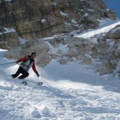 Transitioning from On-Piste to Off-Piste Skiing