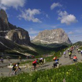 7 Passes in 7 Days – Road Biking in the Dolomites