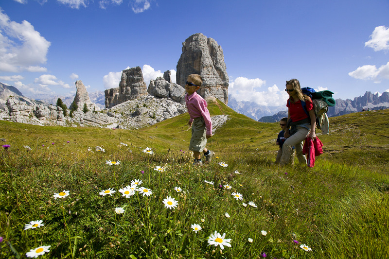 Family hike to the Pieralongia mountain pasture