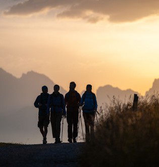 dolomites hiking trips